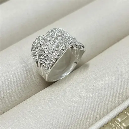 ANEL LARGO CRAVEJADO VERDE/CRISTAL FOLHEADO A PRATA