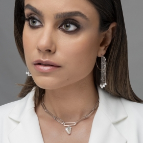 Meia Argola com Franjas e Perolas Folheada a Ródio