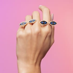 Anel Regulável com Olhos Esmaltados Azuis Folheado a Ouro