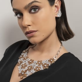Brinco Ear Cuff Asa e Zircônias Navetes Brancas Folheado a Ródio