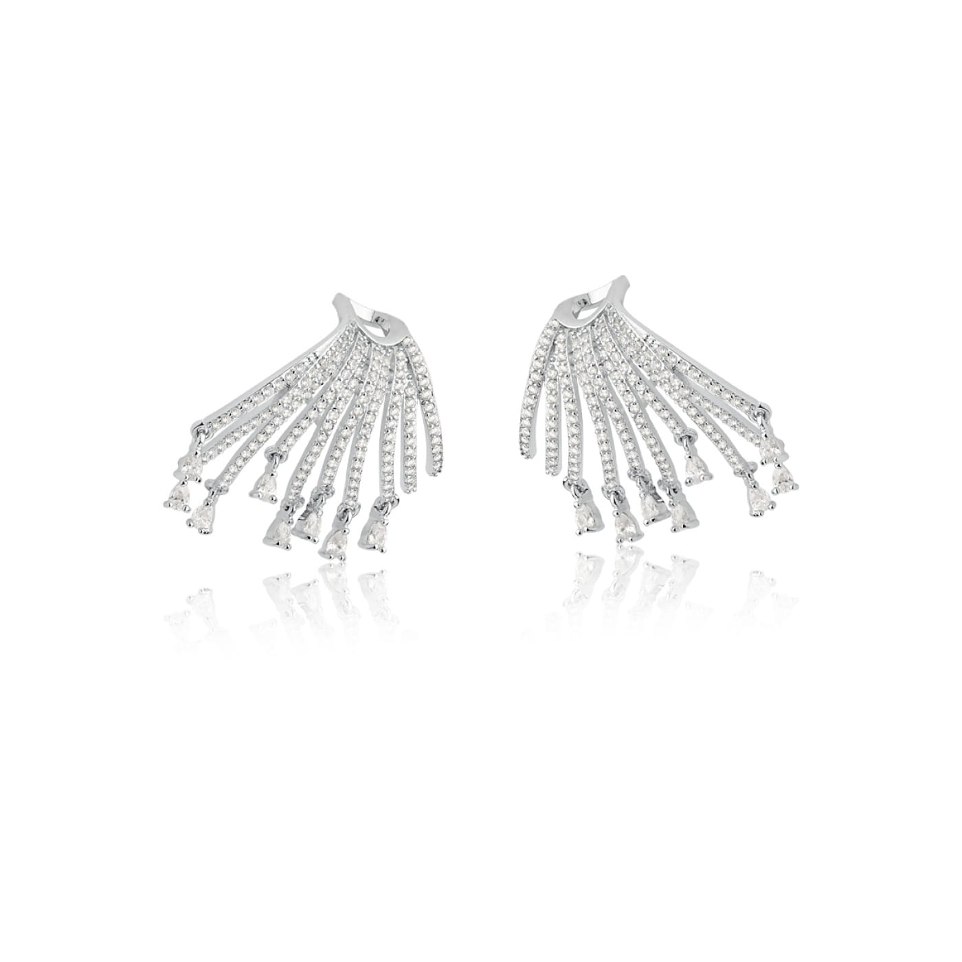 Brinco Ear Hook com Zircônias Brancas Folheado a Ródio