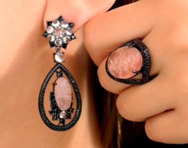 Semijoias em ródio negro: prepare seu estoque para as festas de final de ano