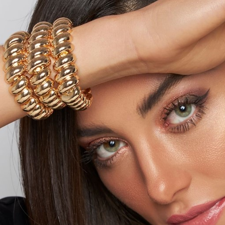 Alerta tendência: semijoias acolchoadas prometem ser febre em 2023