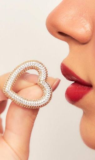 Coleção LOVE: o presente perfeito da Linha Essencial!