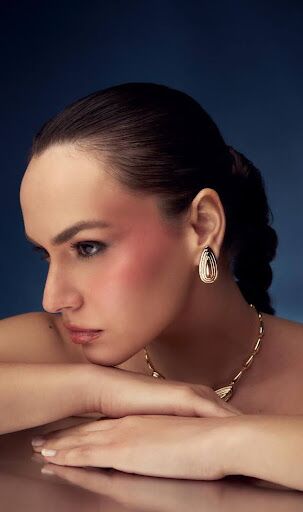 Coleção Azzuré: semijoias inspiradas no movimento das águas