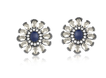 6 semijoias em formatos florais para você compor seu estoque