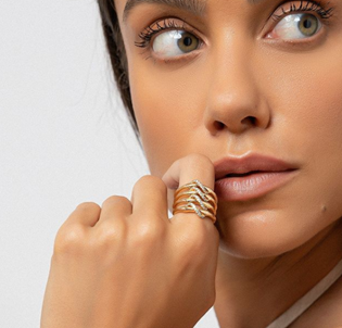 Como usar as redes sociais para vender suas semijoias