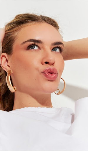 A atemporalidade da Linha Essencial