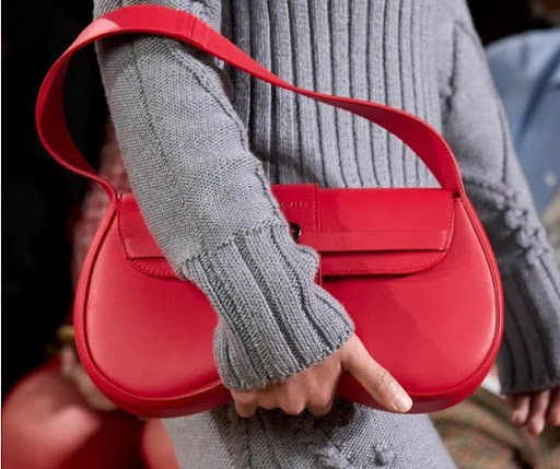 Coleção Scarlet e o poder da cor vermelha