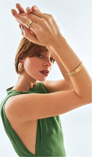 A Coleção Bardot e as peças "delineadas" com zircônias