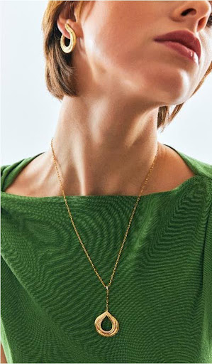 A Coleção Bardot e as peças "delineadas" com zircônias