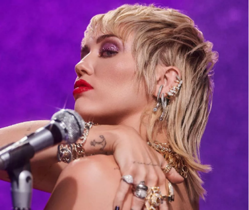 Coleção Atena: a força feminina em cada detalhe