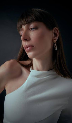 A dualidade da natureza feminina incorporada na Coleção Fand