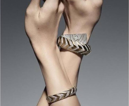 Coleção Ember: texturas e formas inspiradas na mitologia