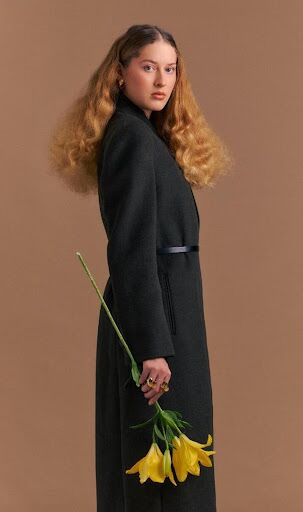 Joias minimalistas com design biofílico na Coleção Blóm