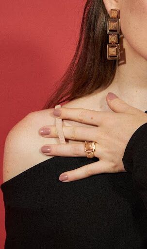 Coleção Mocca: elegância em joias com design geométrico!