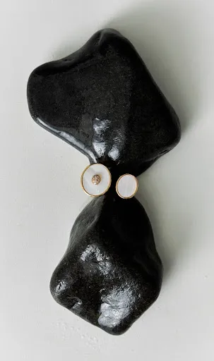 Coleção Bossa 60: luminosidade nas zircônias e madrepérola