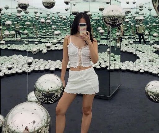 Semijoias douradas: geometria e brilho na Coleção Radiance