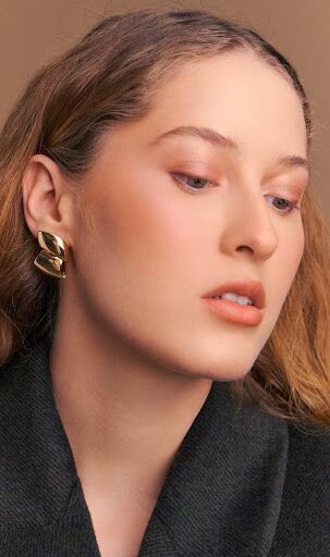 Joias minimalistas com design biofílico na Coleção Blóm