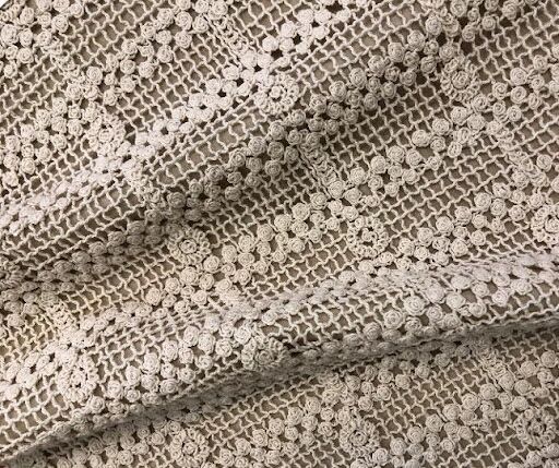 Coleção Thonet: joias inspiradas em elementos arquitetônicos