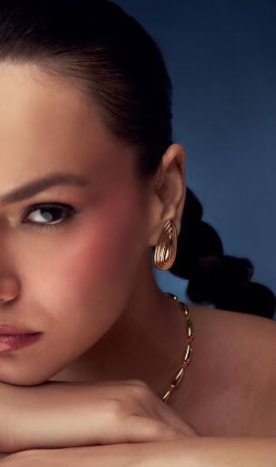 Coleção Azzuré: semijoias inspiradas no movimento das águas