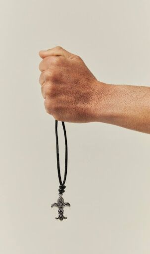 Linha Men: pulseira de couro e pedras naturais são destaque!