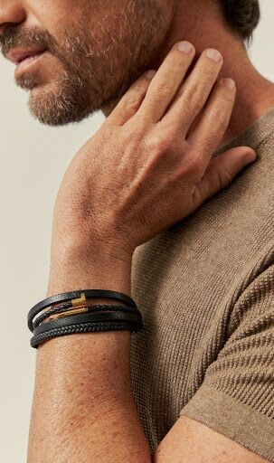 Linha Men: pulseira de couro e pedras naturais são destaque!