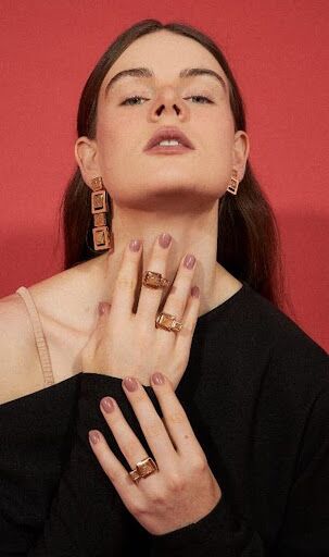 Coleção Mocca: elegância em joias com design geométrico!