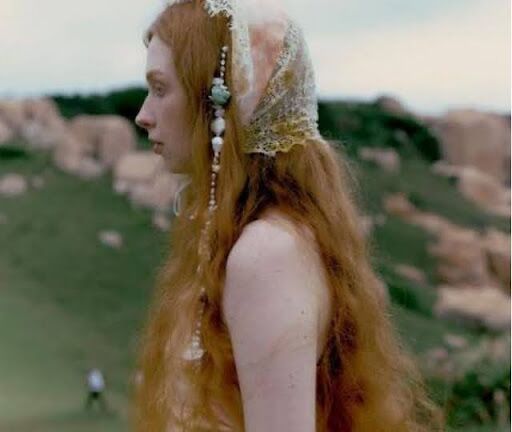 Coleção Frostea: joias com pérolas e formas naturais