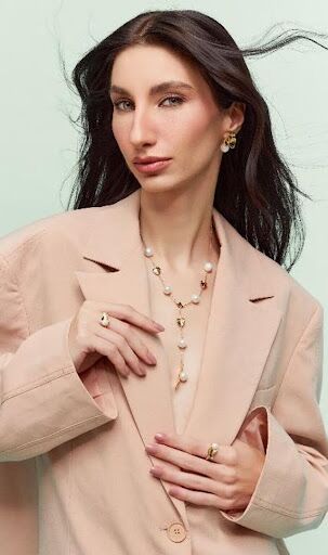 Afrodite: inspirada na obra de Botticelli e na deusa do amor