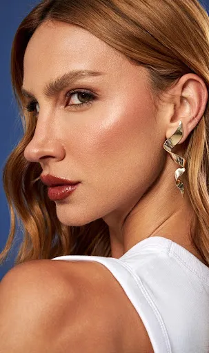 Coleção Maré: o movimento do oceano representado na moda