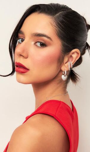 Coleção LOVE: o presente perfeito da Linha Essencial!