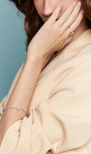 Prata 925 e Cristal Transparente: o match da Coleção Chiara