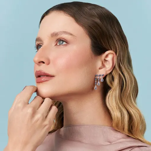 BRINCO EAR CUFF EM PÊNDULO COM CRISTAIS PRATA RODINADA