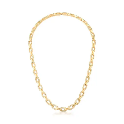 CORRENTE COM ELOS RETANGULARES CRAVEJADOS BRANCOS BANHADA A OURO