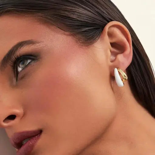 MEIA ARGOLA ESMALTADA COM DUAS VOLTAS