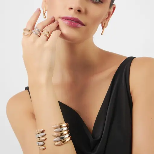 BRACELETE LISO E COM DUAS GOTAS CRAVEJADAS