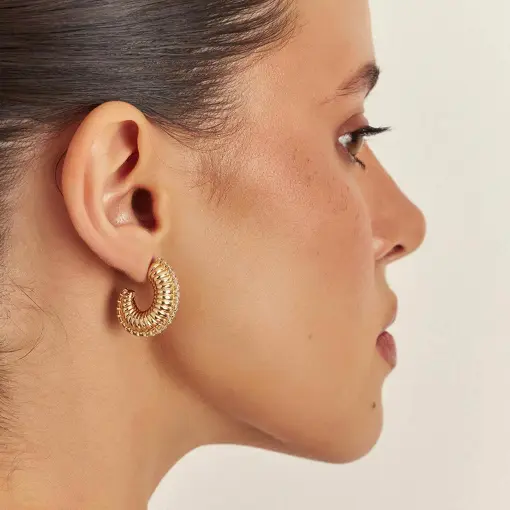 MEIA ARGOLA TEXTURIZADA COM ZIRCÔNIAS