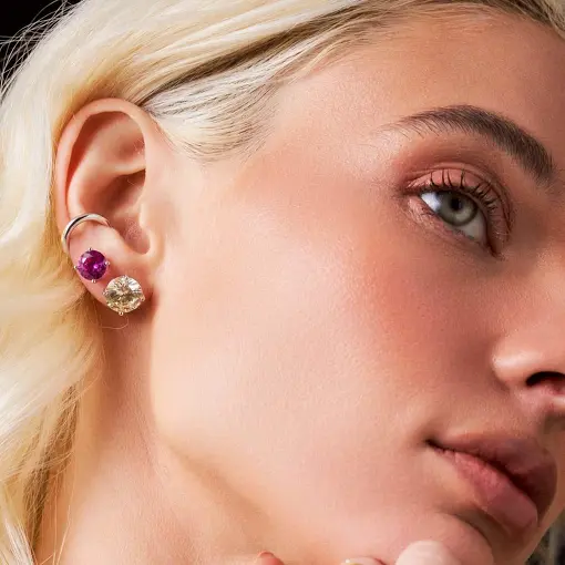 PIERCING DE ORELHA LISO PRATA RODINADA