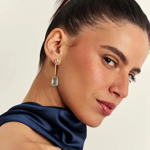 BRINCO PÊNDULO COM CRISTAIS RETANGULARES E ZIRCÔNIAS