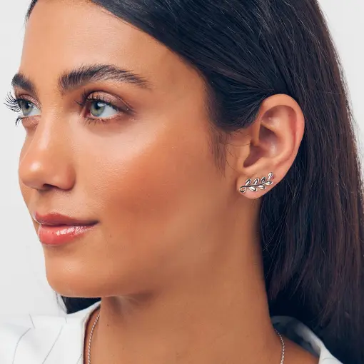 BRINCO EAR CUFF COM FOLHAS LISAS PRATA RODINADA