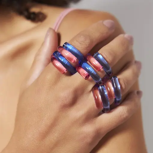 ANEL DUAS VOLTAS EM ACRÍLICO DEGRADE COLORIDO