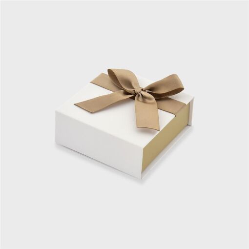 EMBALAGEM DE PAPEL DOURADO E BRANCO PARA BRACELETE