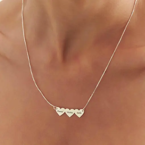 GARGANTILHA CORAÇÃO PERSONALIZADA COM 3 NOMES
