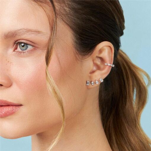 BRINCO EAR CUFF INTERCALADO COM CRISTAIS PRATA RODINADA