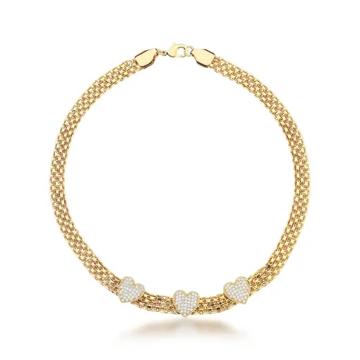 CHOKER EM ELOS COM TRÊS PINGENTES DE CORAÇÕES BANHADA A OURO