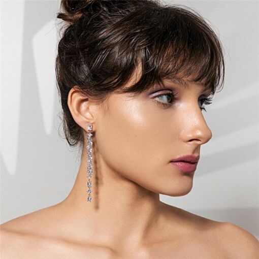 BRINCO EAR JACKET COM CRISTAIS BRANCOS BANHADA A RÓDIO