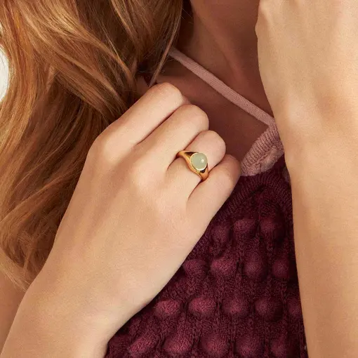 ANEL ABAULADO COM PEDRA REDONDA