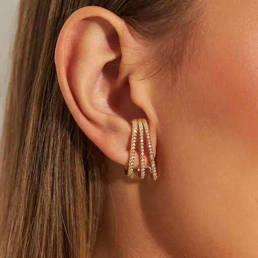 BRINCO EAR HOOK TRÊS VOLTAS E COM ZIRCÔNIAS