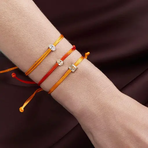 PULSEIRA REGULÁVEL DE FIO ENCERADO COM CRISTAL PRATA RODINADA